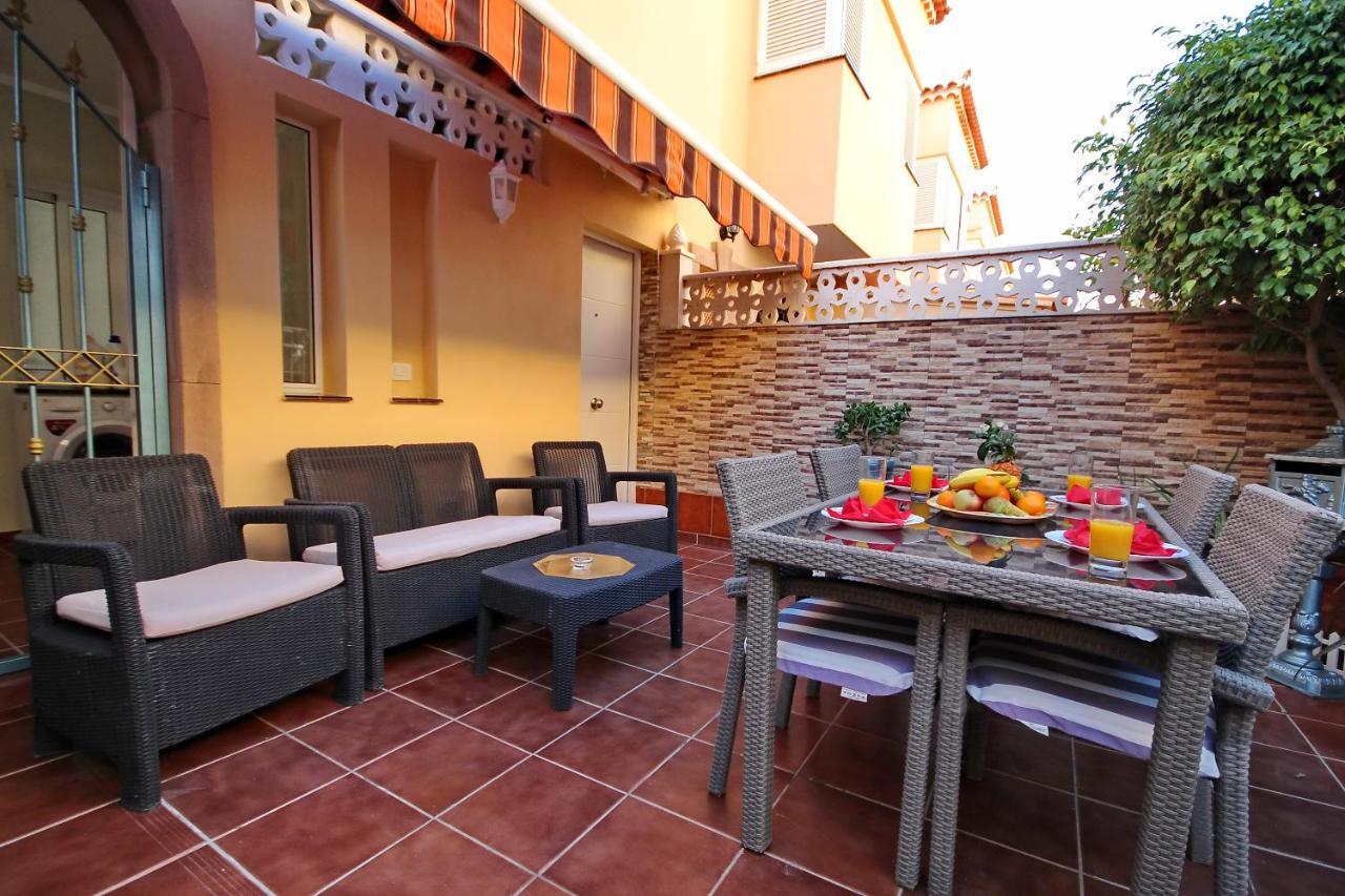 Апартаменты Cozy Townhouse With Ocean Views In Costa Adeje Экстерьер фото